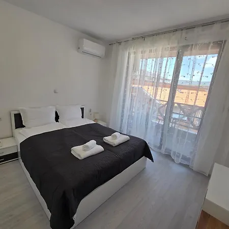 Aria 8 Apartamento